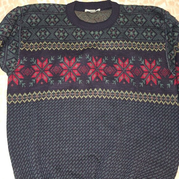 LL Bean Norwegian Snowflake Wool Sweater Ireland Navy W/ Red Green Size Large - Picture 5 of 6
